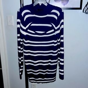 Slightly use sweater